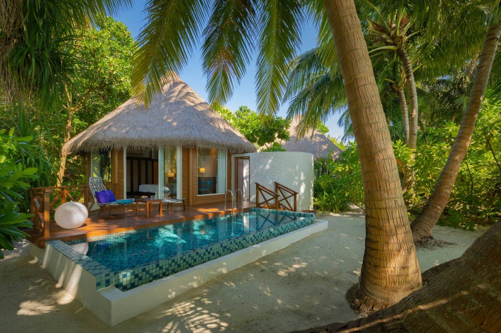 Beach Pool Villa, Mercure Maldives Kooddoo 4*