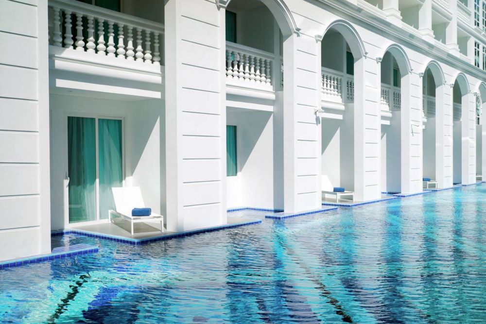 Deluxe Pool Access, Movenpick Myth Hotel Patong Phuket 5*