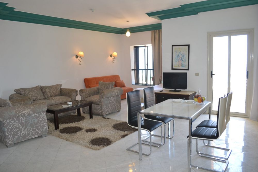 Suite, DEXON Roma Hotel (ex.Roma Hotel) 3*