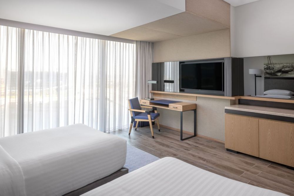 City Deluxe Room, Marriott Marquis Dubai Jewel of the Creek 5*
