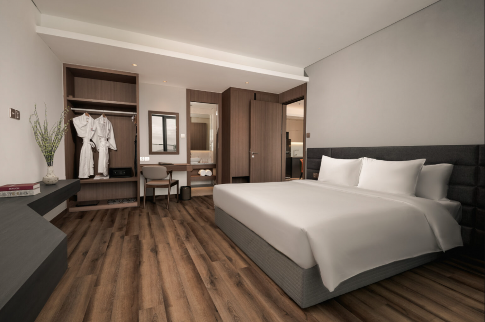 Executive 2-Bedroom Suite City or River View, Centre Point Danang Hotel & Residence 5*