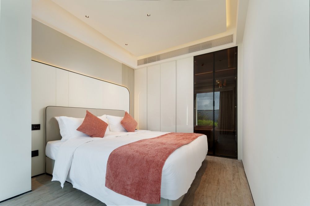 Mountain View Two-bedroom Suite, Sanya Yalong Bay 99 Resort 4*