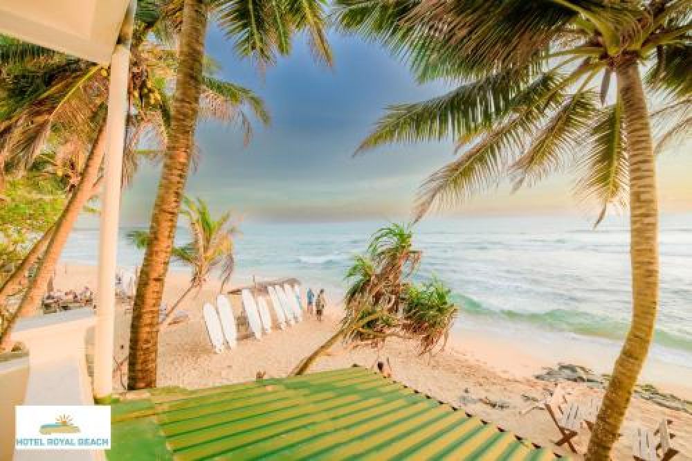 Deluxe Sea View, Royal Beach Hotel & Restaurant 2*