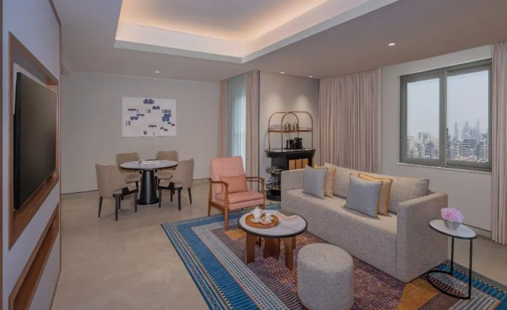 Terrace Pool Suite, Oaks Ibn Battuta Gate Dubai 5*