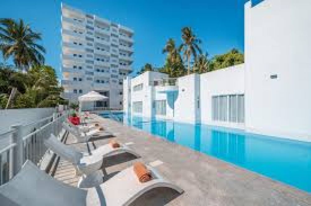 Deluxe Triple Pool View, The Up Phu Quoc 4*