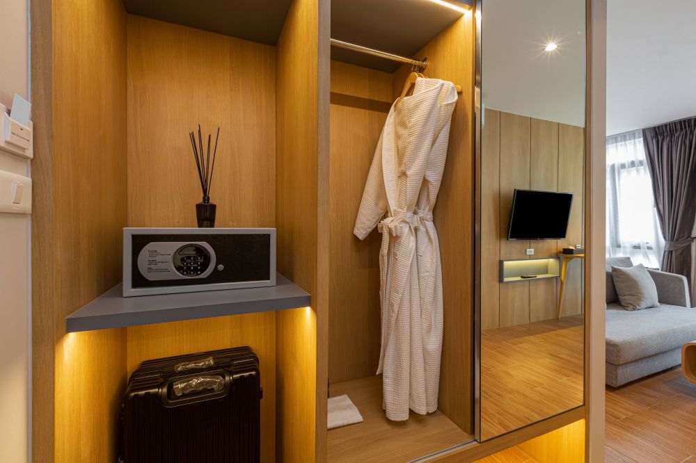 Deluxe (Main Building), Wyndham Garden Naithon Phuket 5*