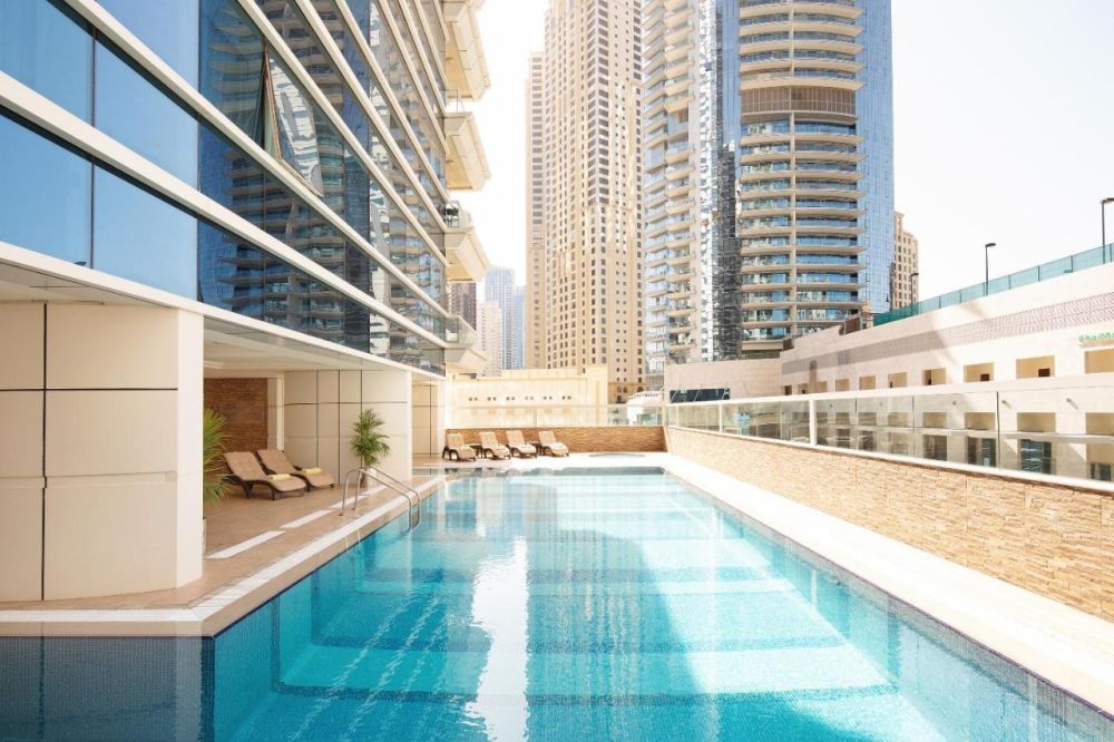 Barcelo Residences Dubai Marina 4*