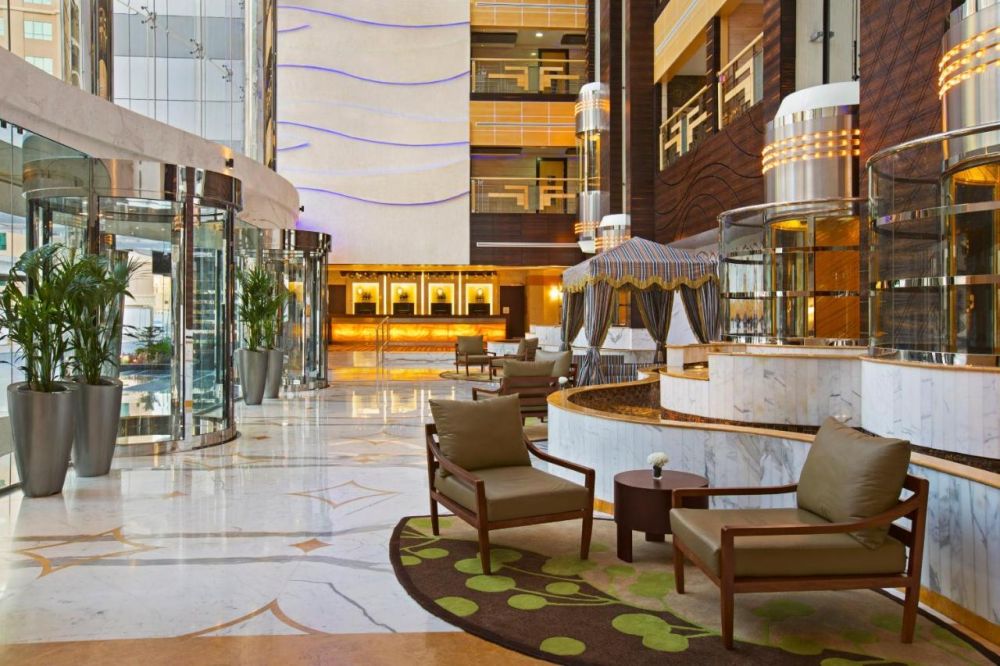 DoubleTree by Hilton Hotel and Residences Dubai – Al Barsha 4*