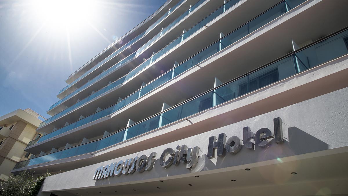 Manousos City Hotel 3*