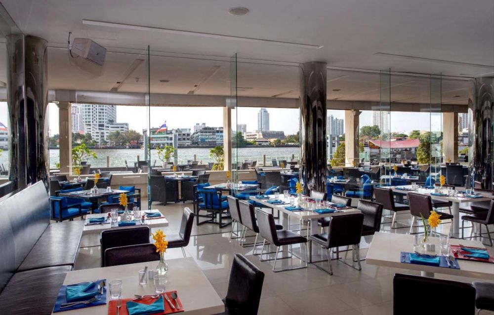 Ramada Plaza By Wyndham Bangkok Menam Riverside 5*