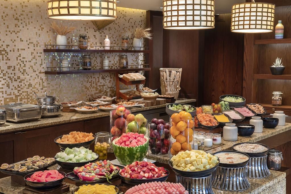 The Ritz Carlton Dubai Jumeirah 5*