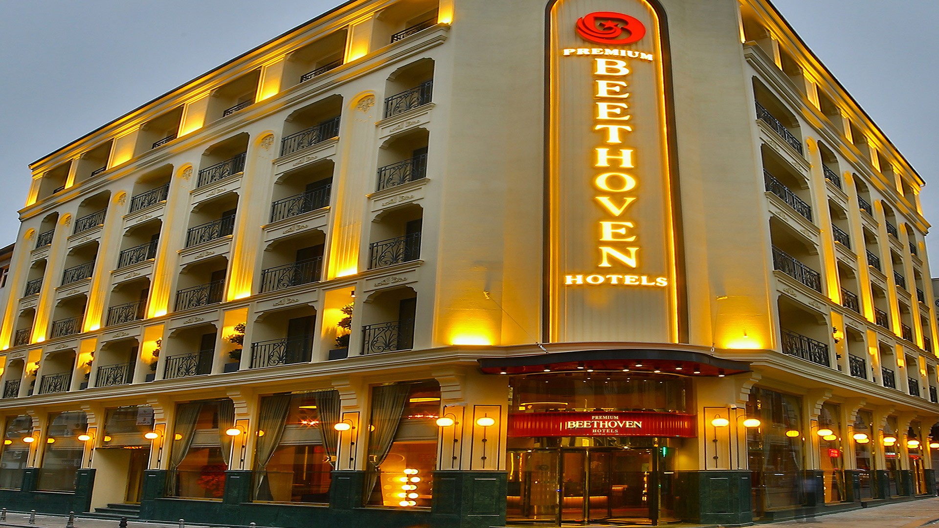 Beethoven Hotel  Premium 4*
