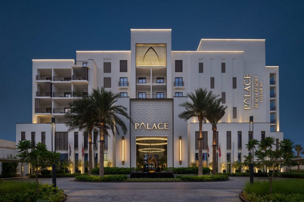 Palace Beach Resort Fujairah 5*