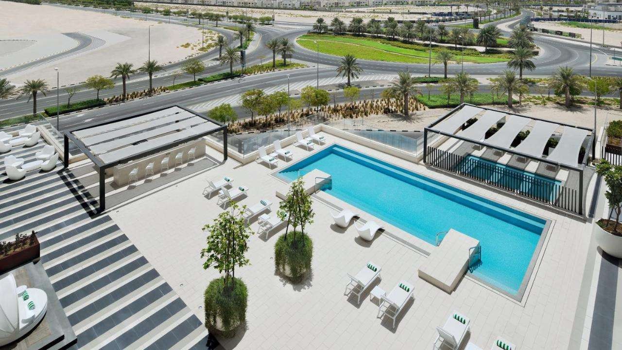 Holiday Inn Dubai Al Maktoum Airport 4*