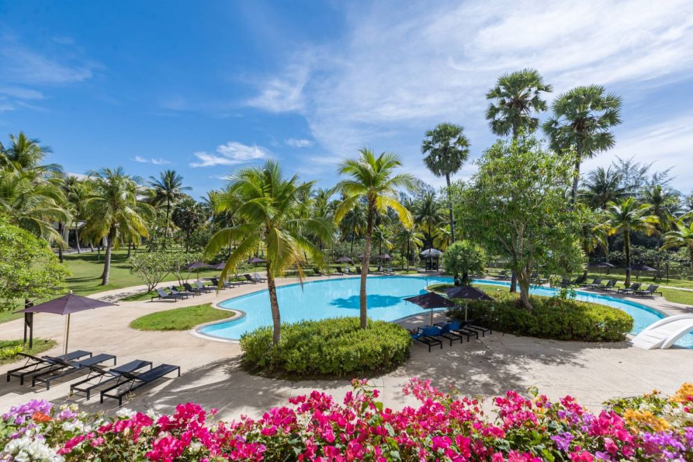 Pullman Phuket Karon Beach Resort (ex. Pullman Phuket Arcadia Karon Beach Resort) 5*