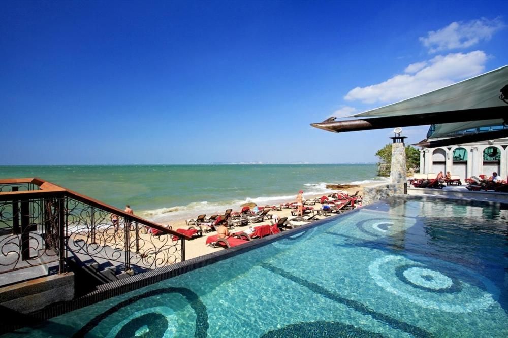 Pattaya Modus Beachfront Resort 4*