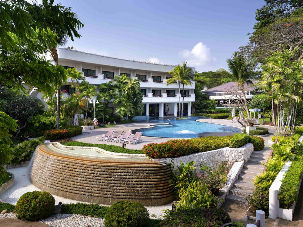 Novotel Rayong Rim Pae Resort 4*