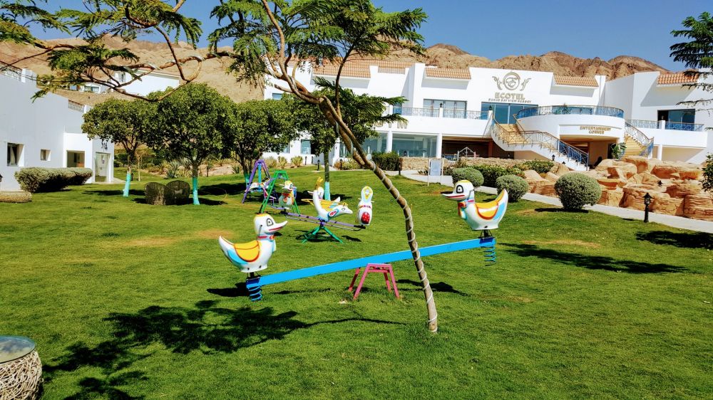 Ecotel Dahab Bay View Resort 4*