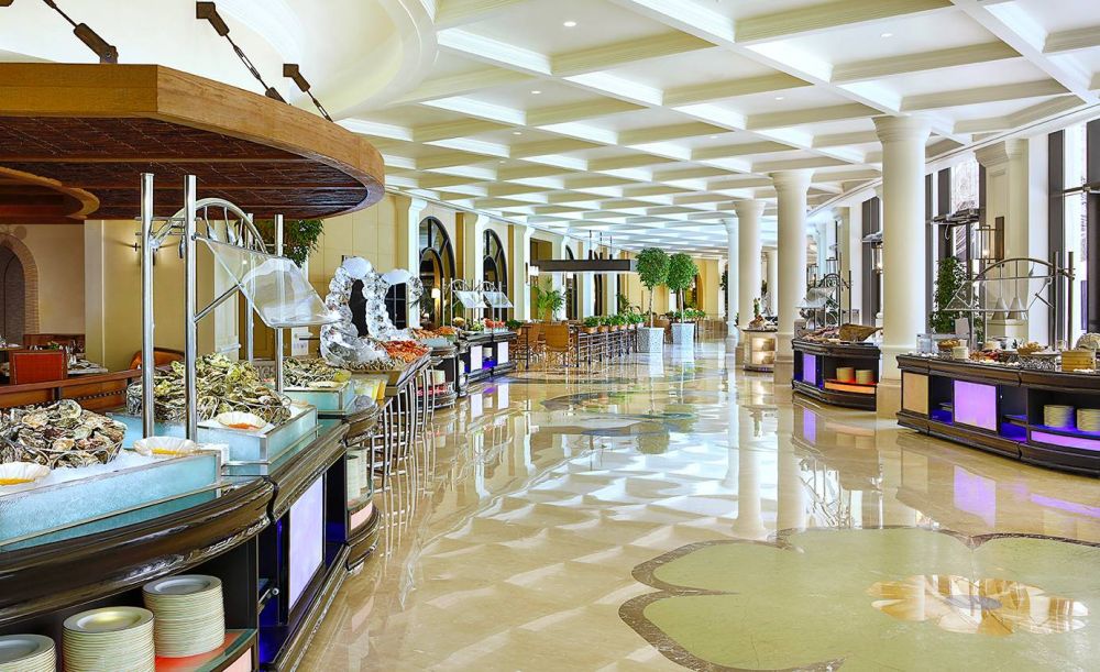 The Ritz Carlton Abu Dhabi Grand Canal 5*