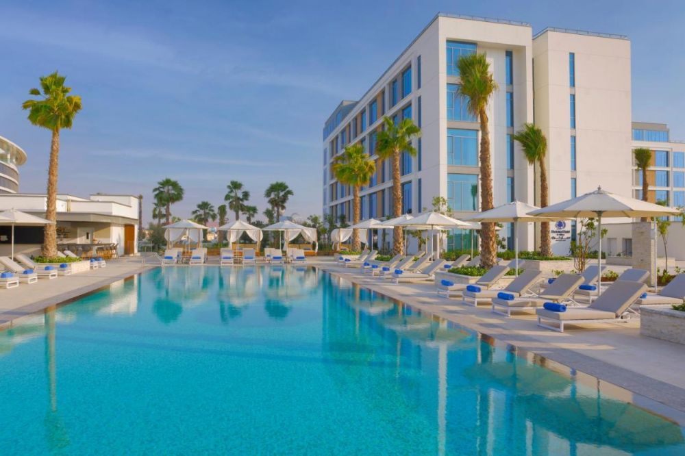DoubleTree by Hilton Abu Dhabi Yas Island Residences 4*
