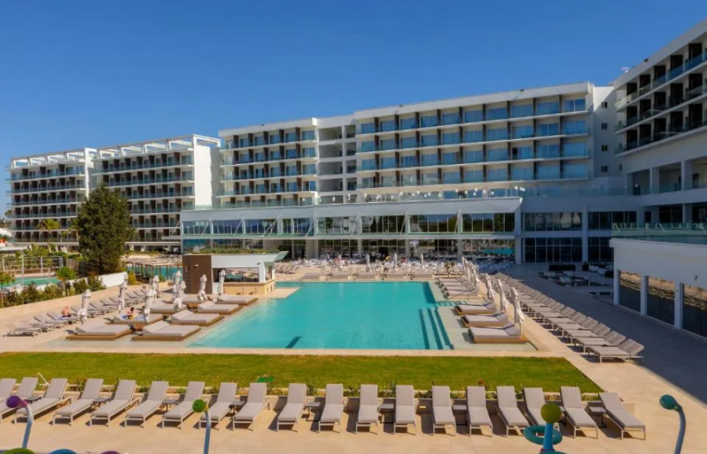 Chrysomare Beach Hotel 5*