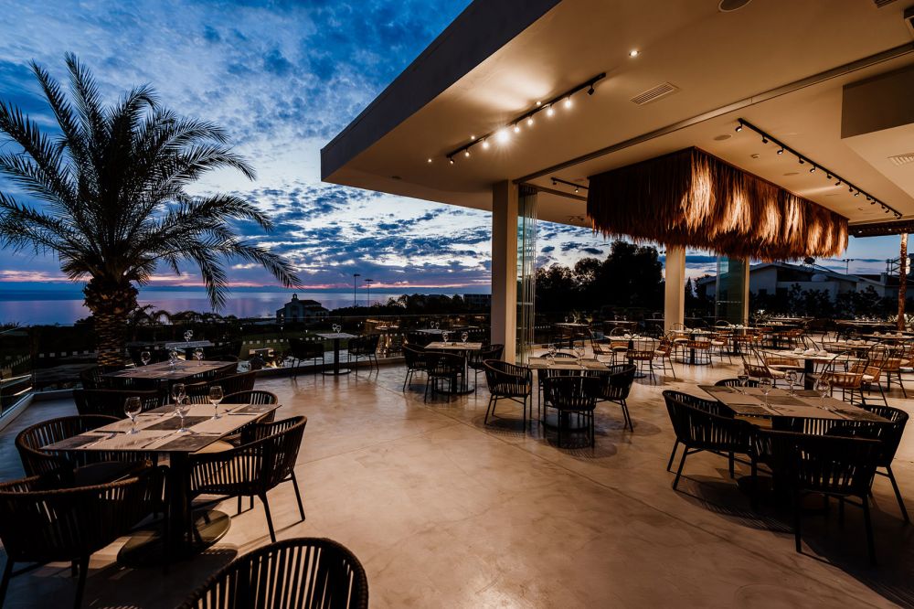 Cavo Zoe Seaside Hotel 4*