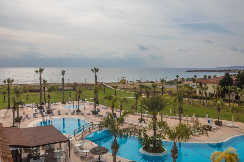 Nelia Sea Breeze 4*