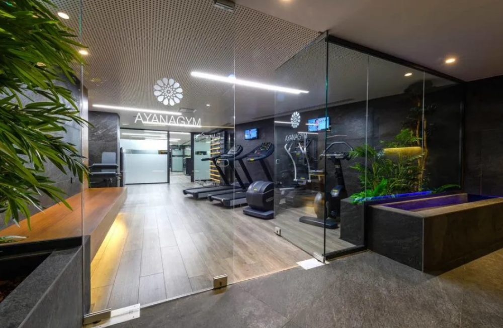 Ajax Hotel 4*