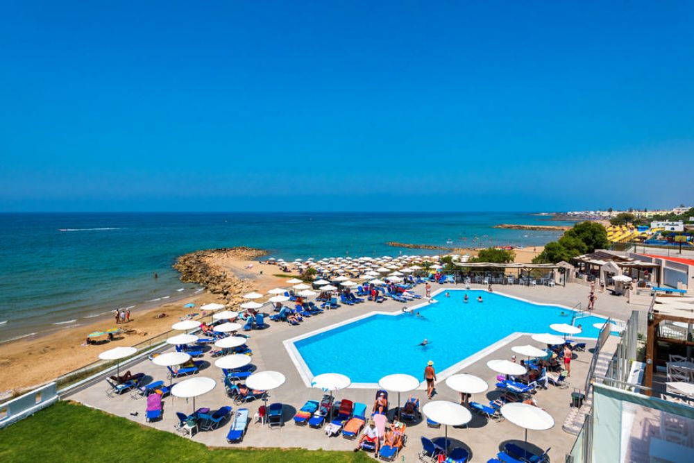 Themis Beach Hotel 4*
