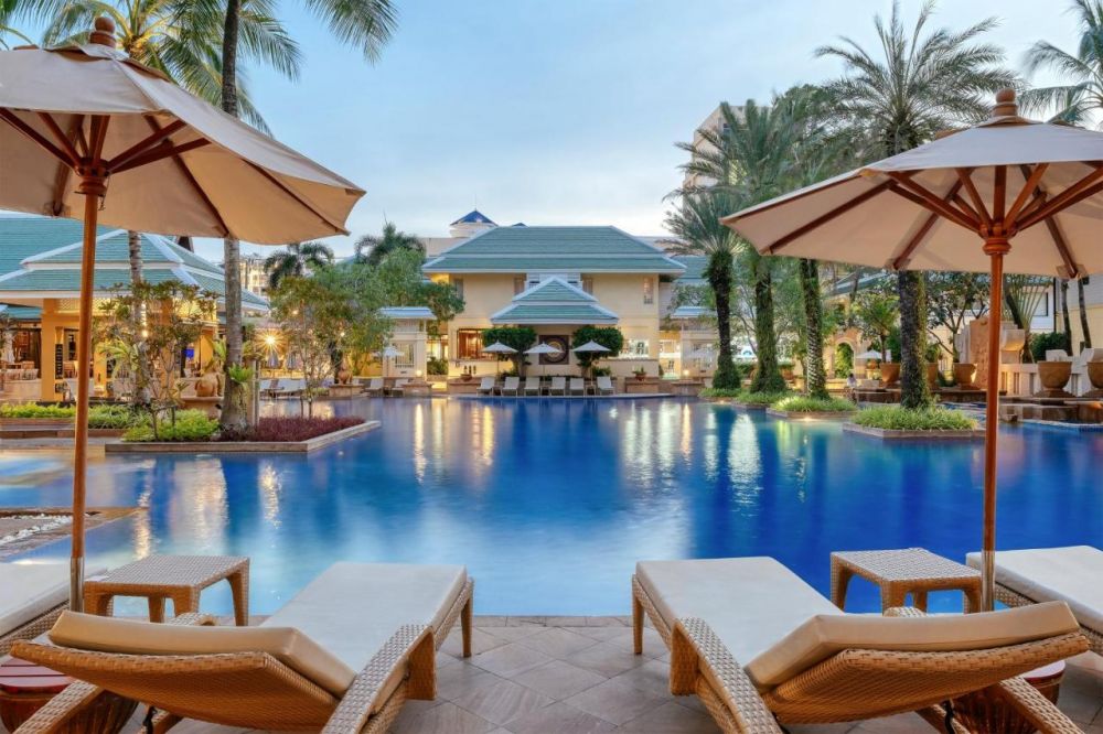 Holiday Inn Resort Patong 4*
