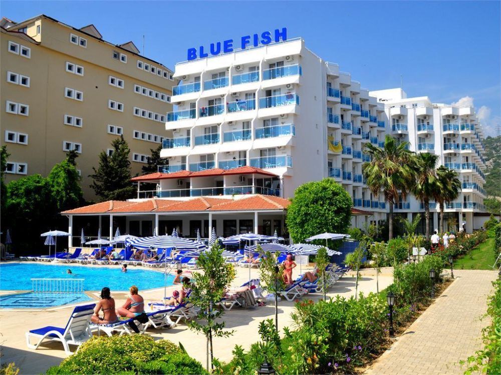 Blue Fish Hotel 4*