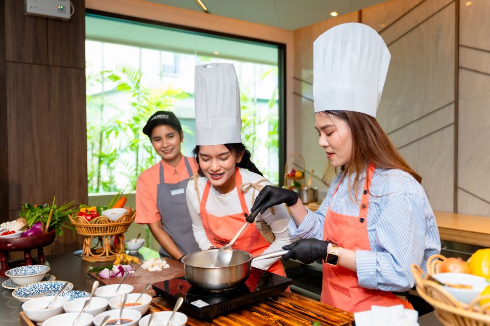 Le Meridien Khao Lak Beach 5*