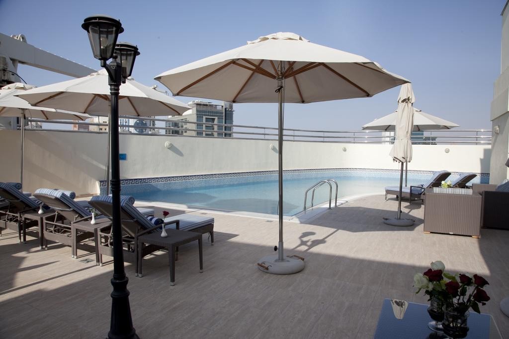 Grand Excelsior Hotel Al Barsha 4*