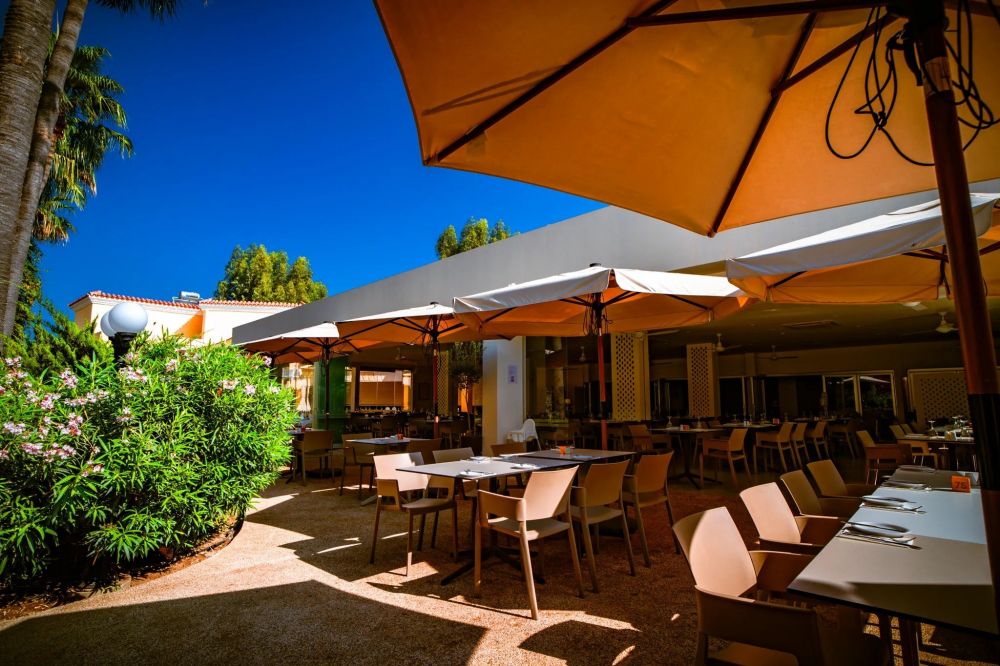 Malama Beach Holiday Village 4*
