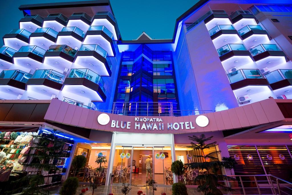 Kleopatra Blue Hawaii Hotel 3*