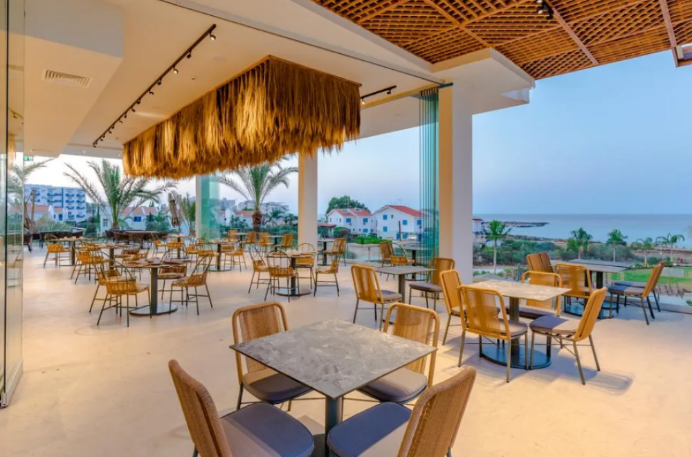 Cavo Zoe Seaside Hotel 4*