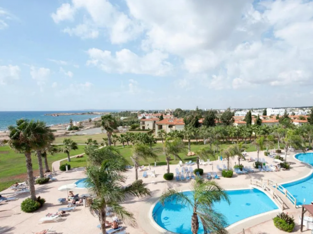 Nelia Sea Breeze 4*