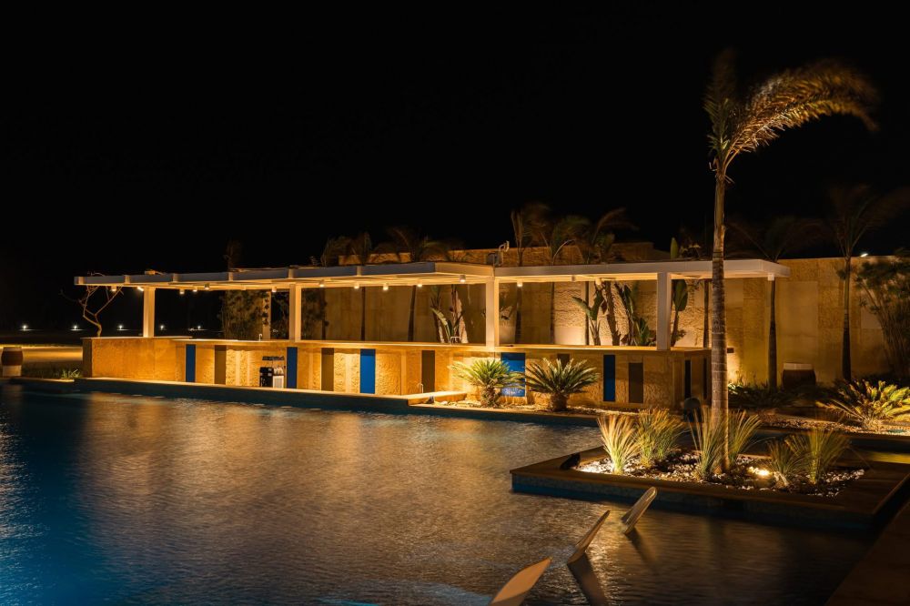 Makai by Brassbell Hyde Park Sea Shore 5*