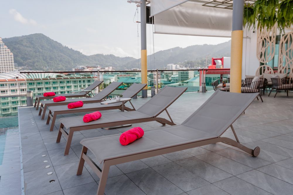 Sleep With Me Hotel 4*