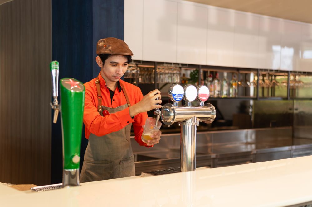 Lumen Bangkok Udomsuk Station 4*