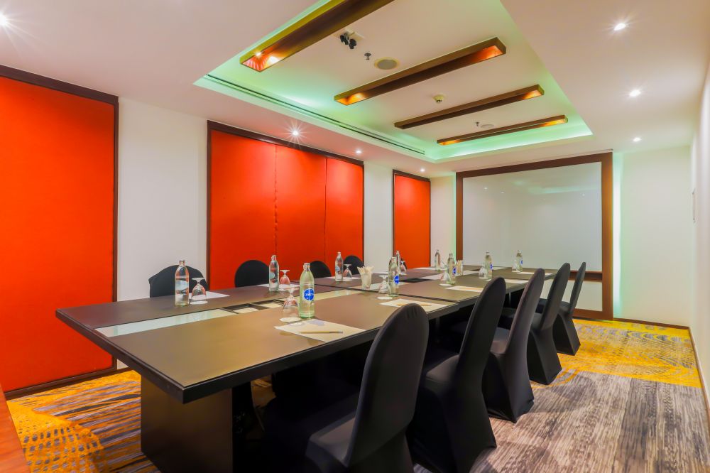 Radisson Resort & Suites Phuket (ex. Swissotel Suites Phuket Kamala Beach) 4*