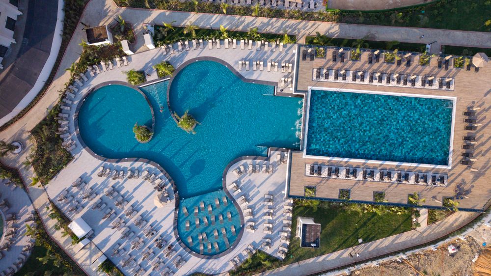 Raxeria Hotel 5*