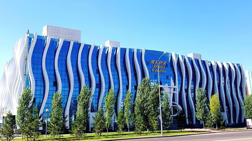 Reikartz Park Astana 4*