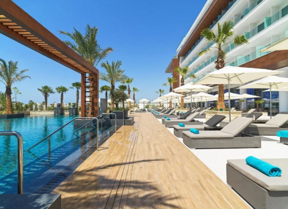 Amanti Hotel MadeForTwo | Adults Only 18+ 5*