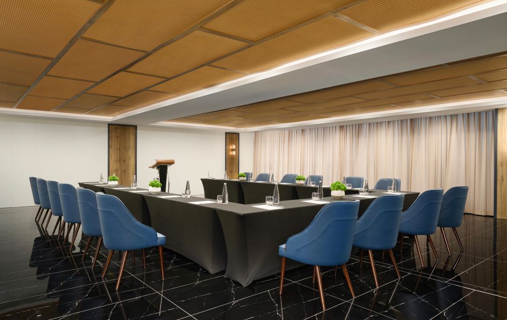 WorldHotels Long Beach Resort Phu Quoc 5*