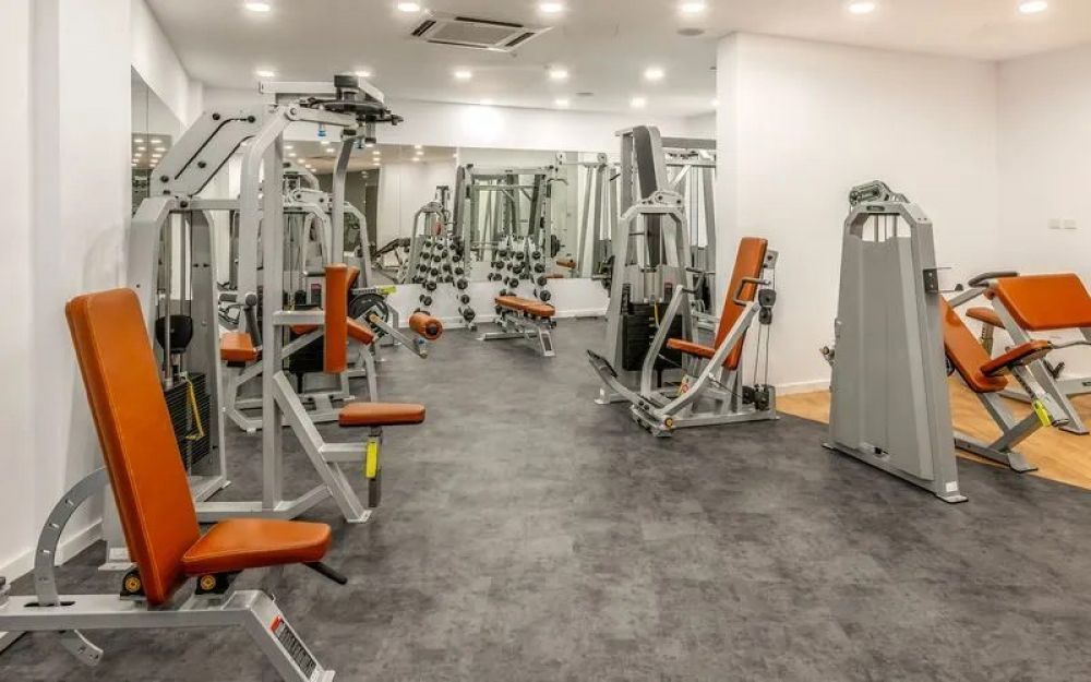 Malama Beach Holiday Village 4*