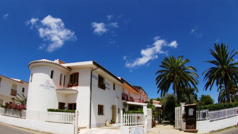 Residence Costa Azzurra 3*