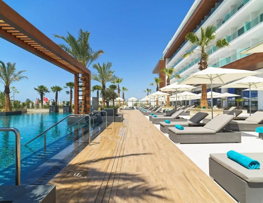 Amanti Hotel MadeForTwo | Adults Only 18+ 5*