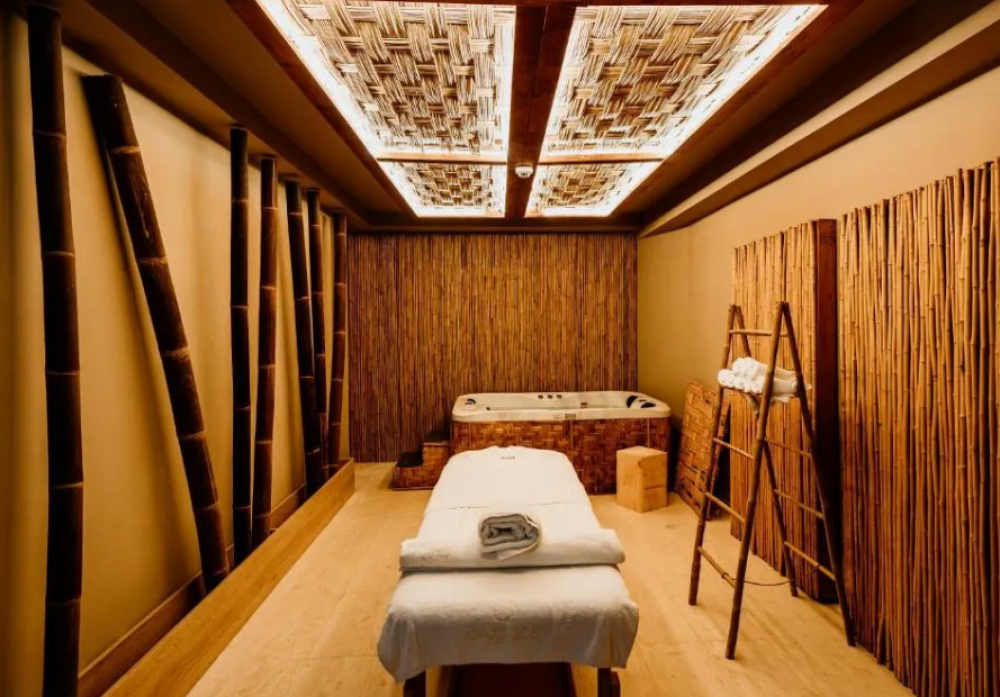 Cavo Zoe Seaside Hotel 4*