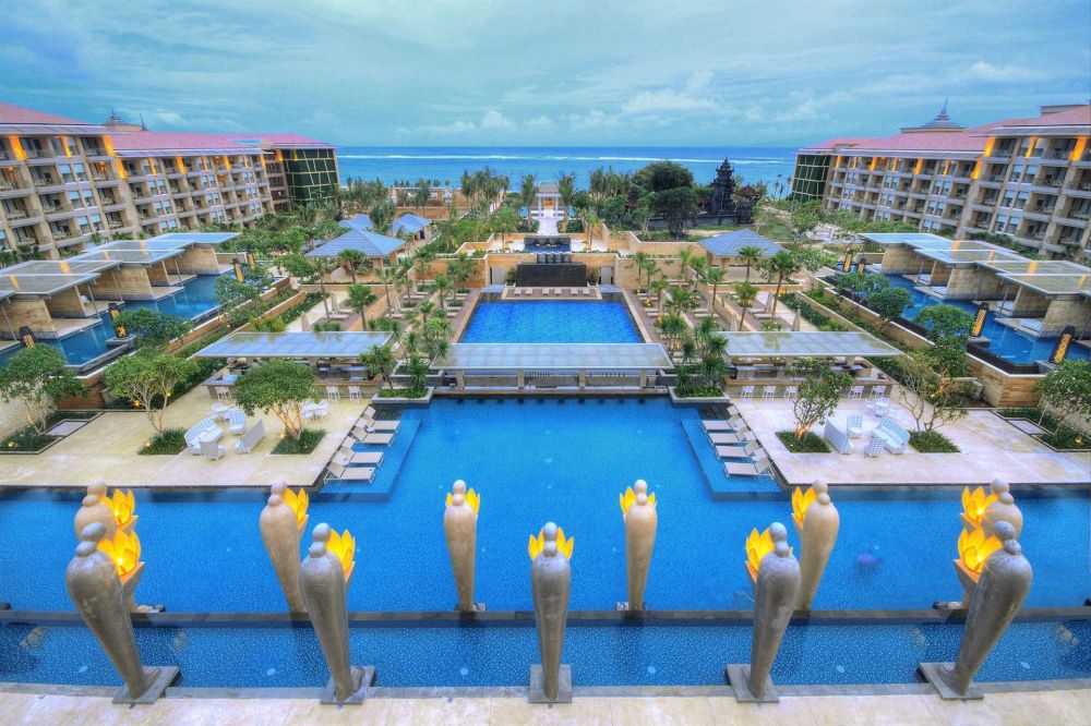 Mulia Resort 5*